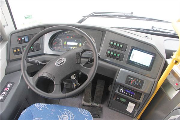 南京金龍NJL6859BEV31公交車(chē)（純電動(dòng)10-28座）