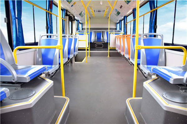 南京金龍NJL6100EV7公交車（純電動(dòng)19-37座）
