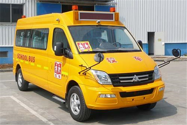 上汽大通SH6591A4D5-YA幼兒專用校車(chē)（柴油國(guó)五10-21座）