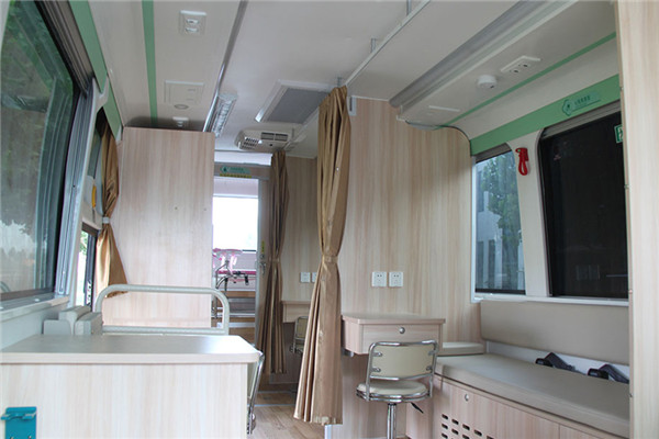 宇通ZK5156XYL16體檢車(chē)（柴油國(guó)五2-19座）