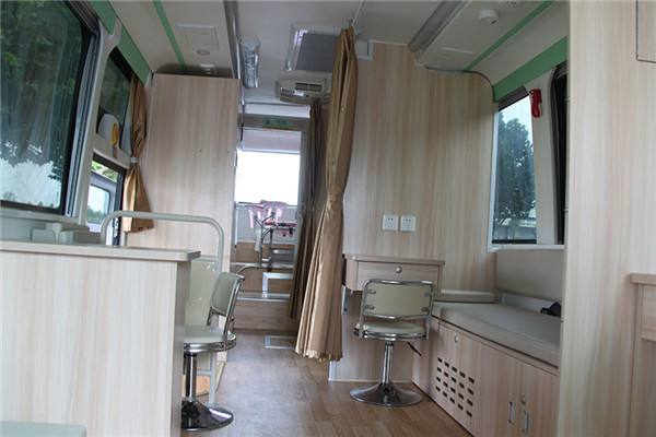 宇通ZK5156XYL16體檢車(chē)（柴油國(guó)五2-19座）