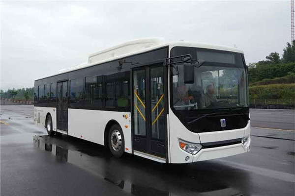 遠(yuǎn)程DNC6120BEVG4低入口公交車（純電動21-46座）