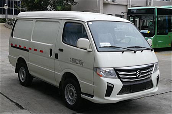 金旅XML5028XXY25廂式運(yùn)輸車（汽油國(guó)五2座）