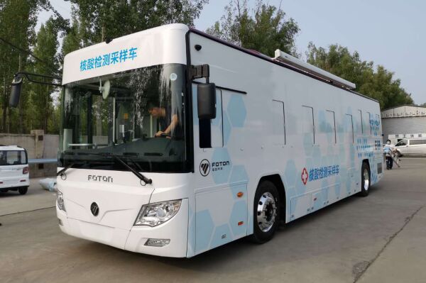 福田歐輝BJ5180XYLEV醫(yī)療車(chē)（純電動(dòng)2-9座）