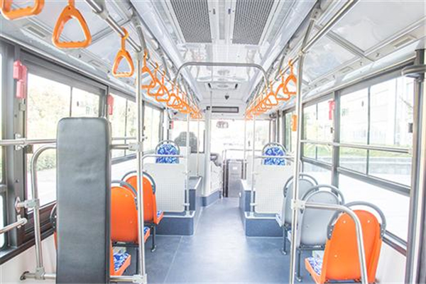 亞星JS6128GHEVC19插電式公交車（天然氣/電混動(dòng)國五21-50座）