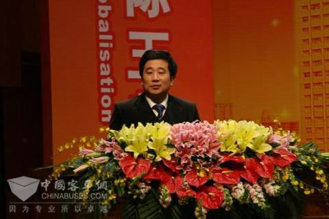 晏平在玉柴機器2010年營銷大會上講話