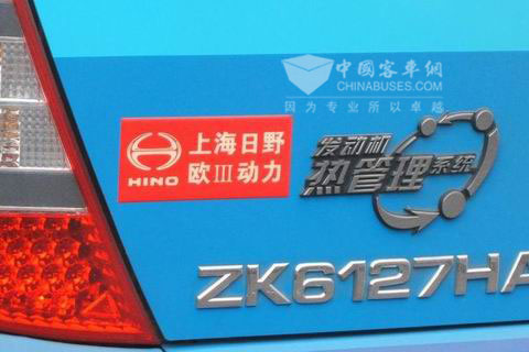 配載上海日野歐III動力發(fā)動機的兩會用車