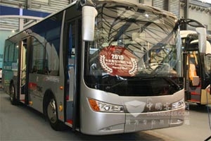 中通LCK6101GEV型十米級(jí)混合動(dòng)力（AMT）公交車